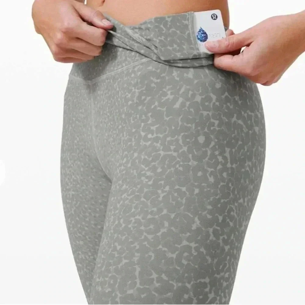 Lululemon I 4